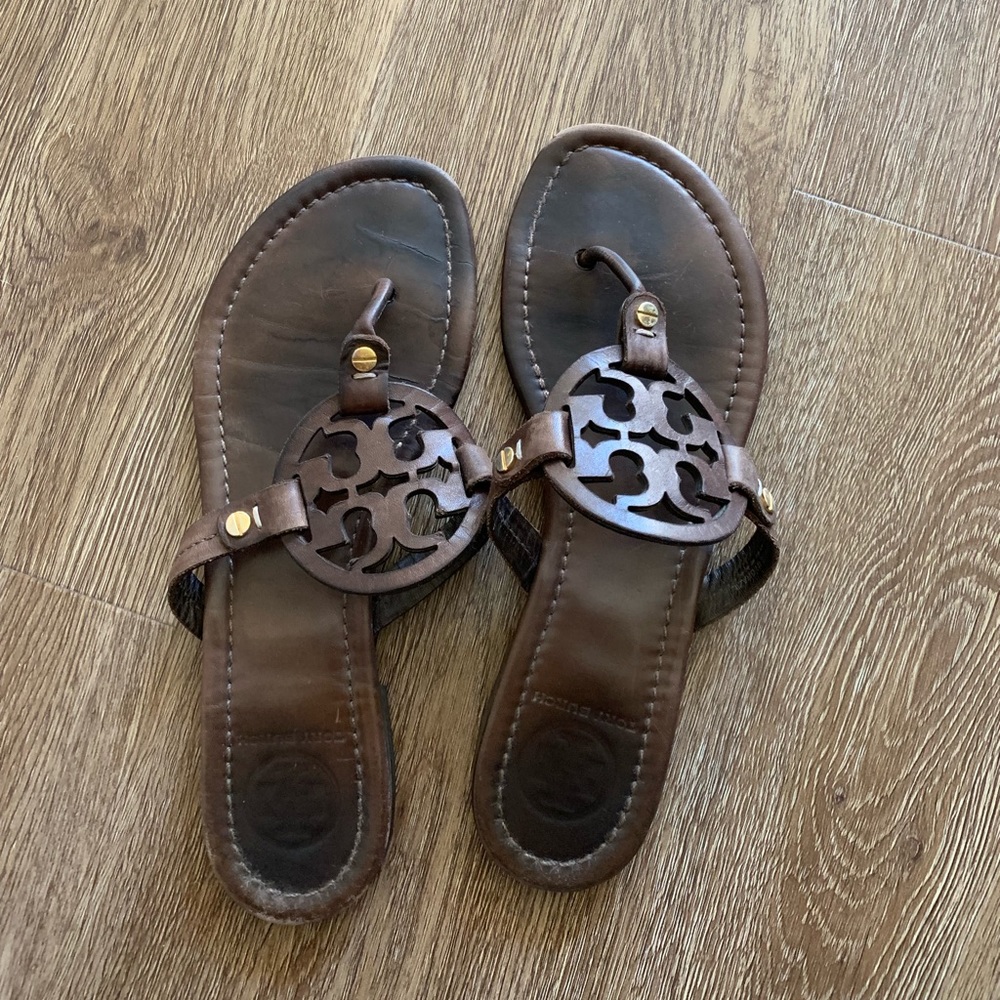 Tory Burch brown sandals 7.5